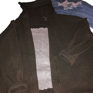American Eagle Cardigan